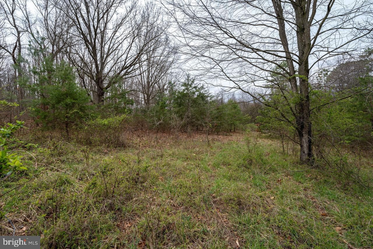 533 Railroad Avenue photo 26