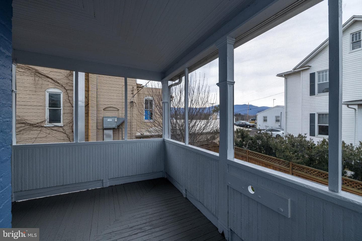 221 W Main Street photo 56