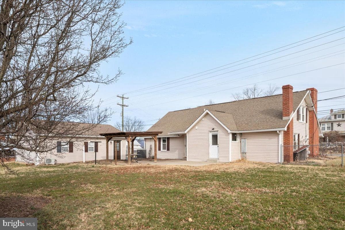 961 W Main Street photo 33
