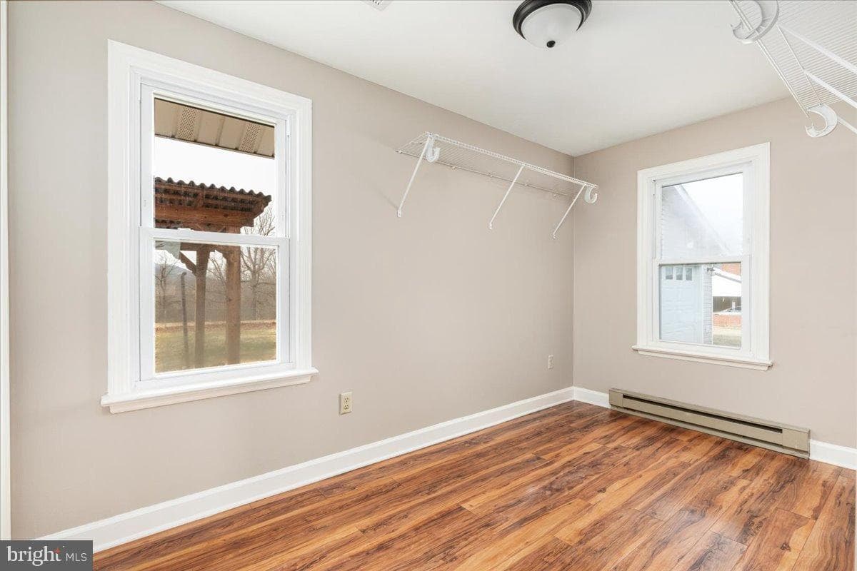 961 W Main Street photo 9