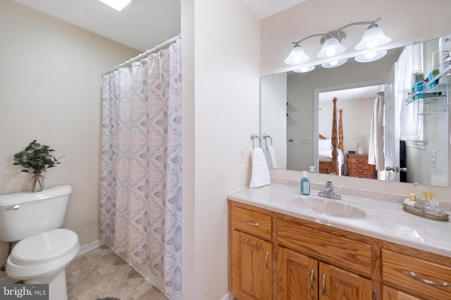 450 Creekside Drive photo 11