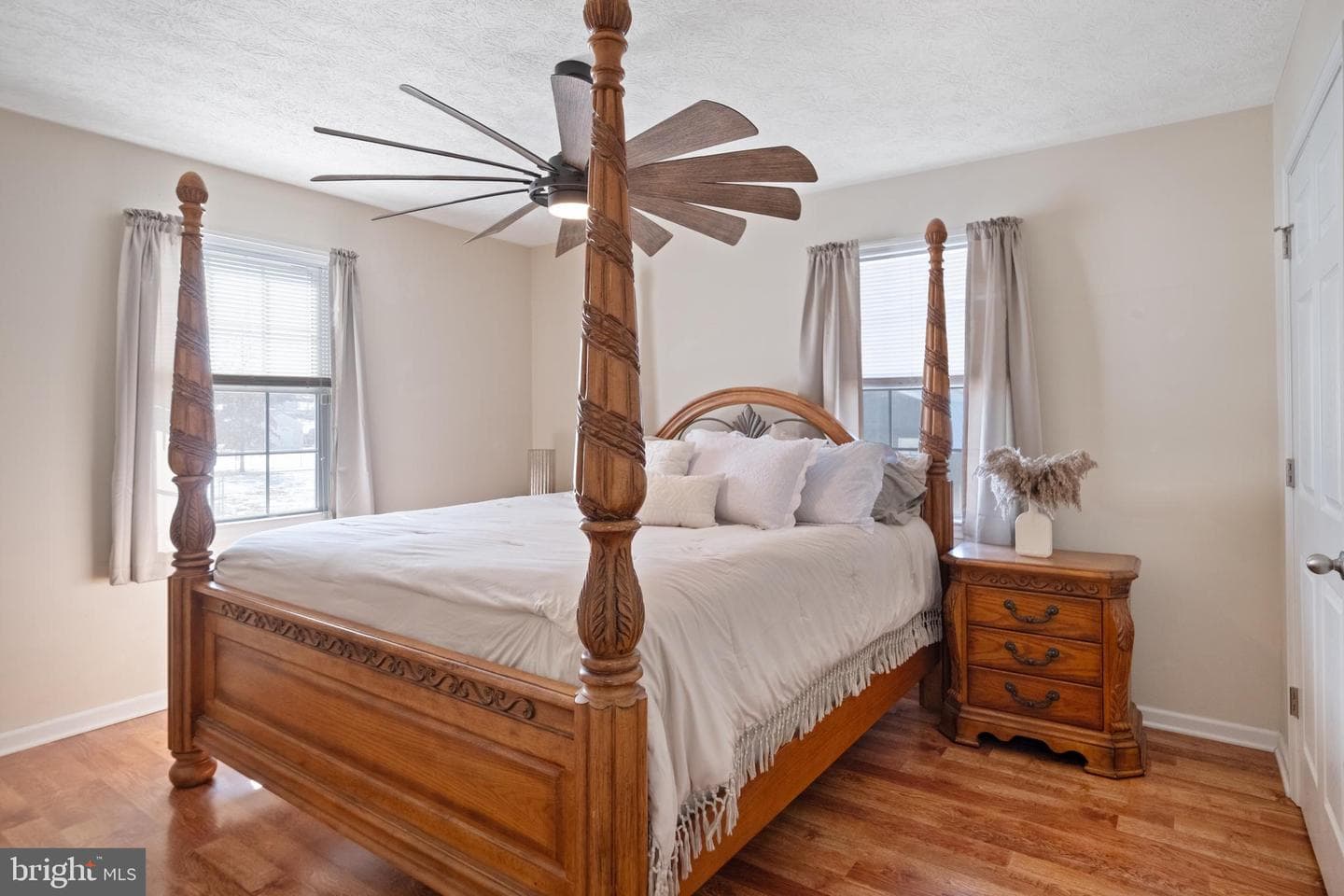 450 Creekside Drive photo 8