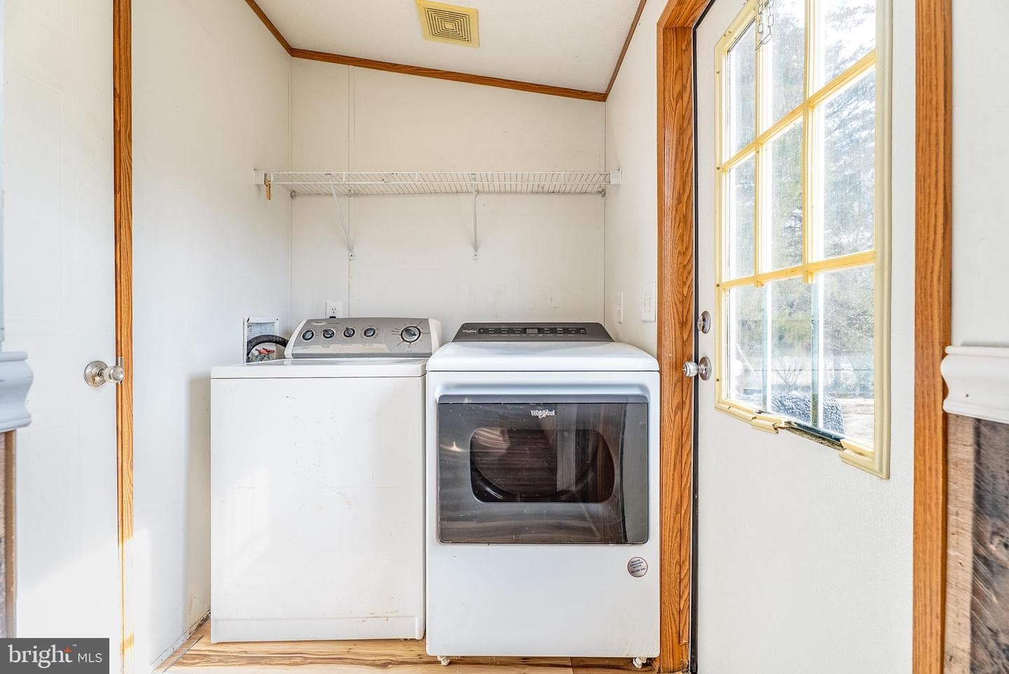 684 Jollett Road photo 14