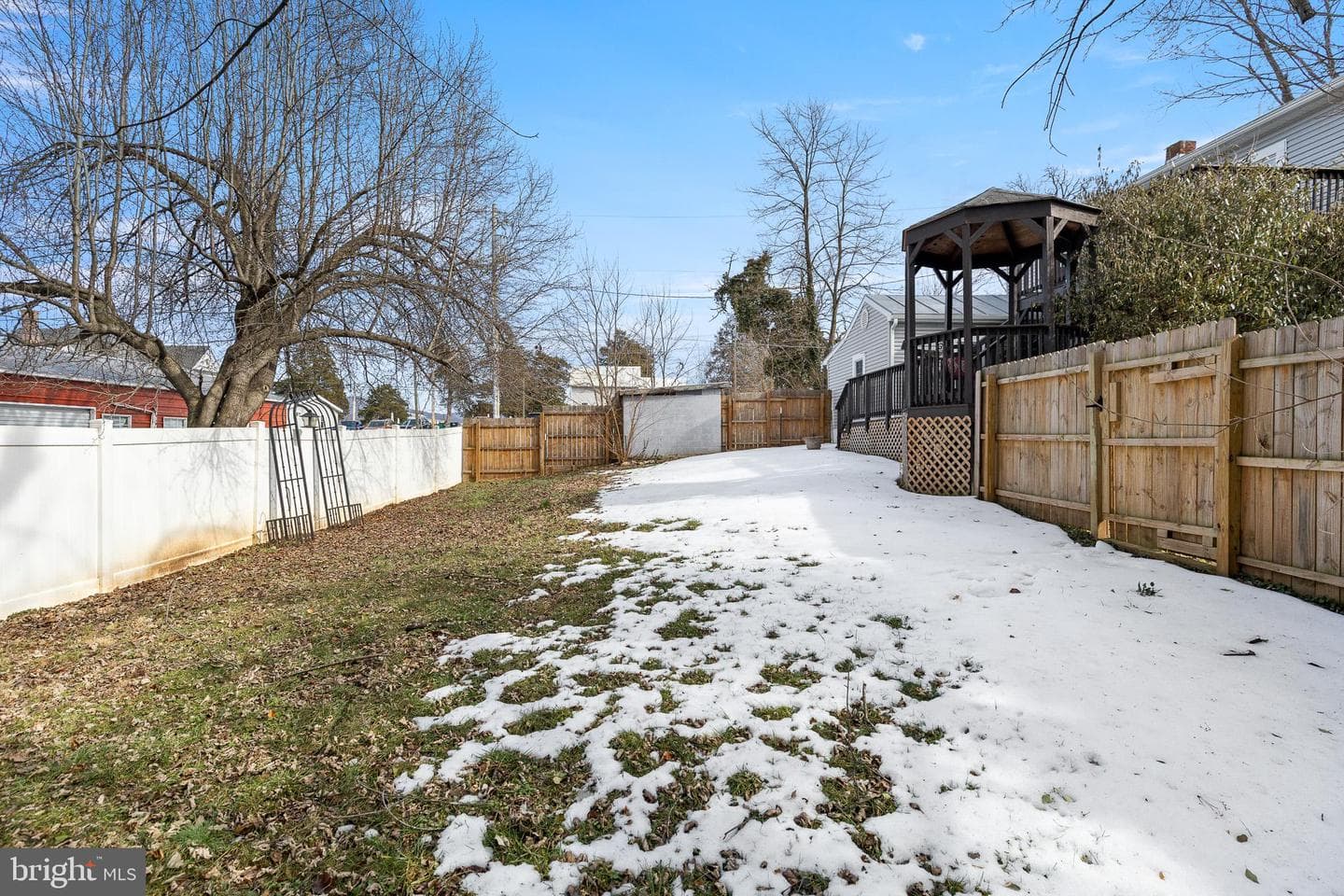 115 E Page Street photo 29