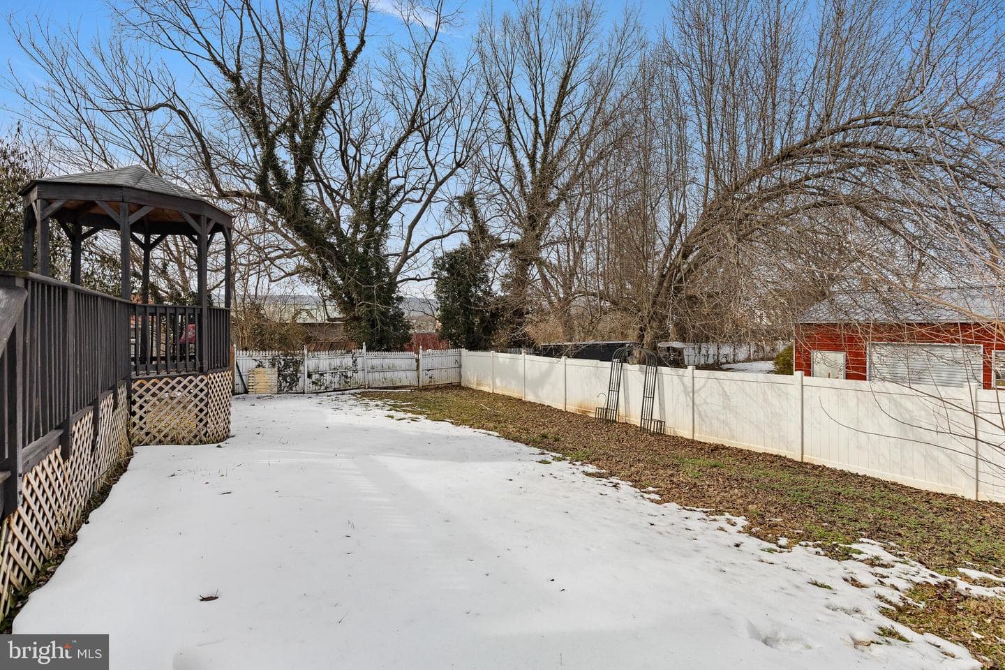 115 E Page Street photo 33
