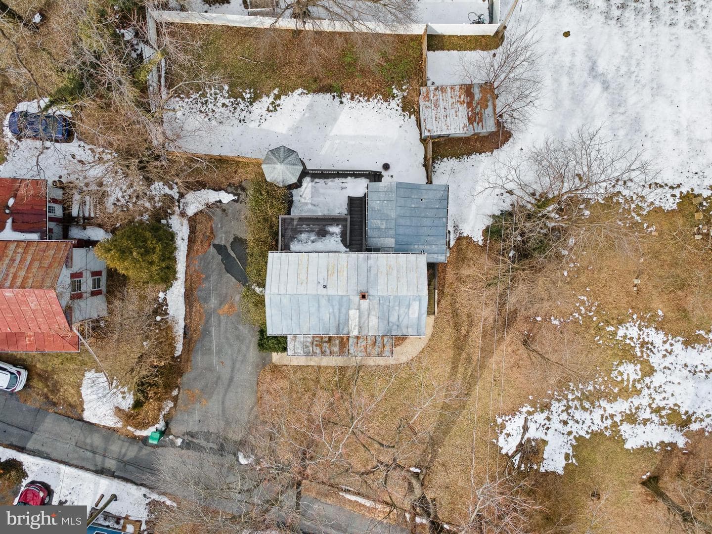 115 E Page Street photo 39