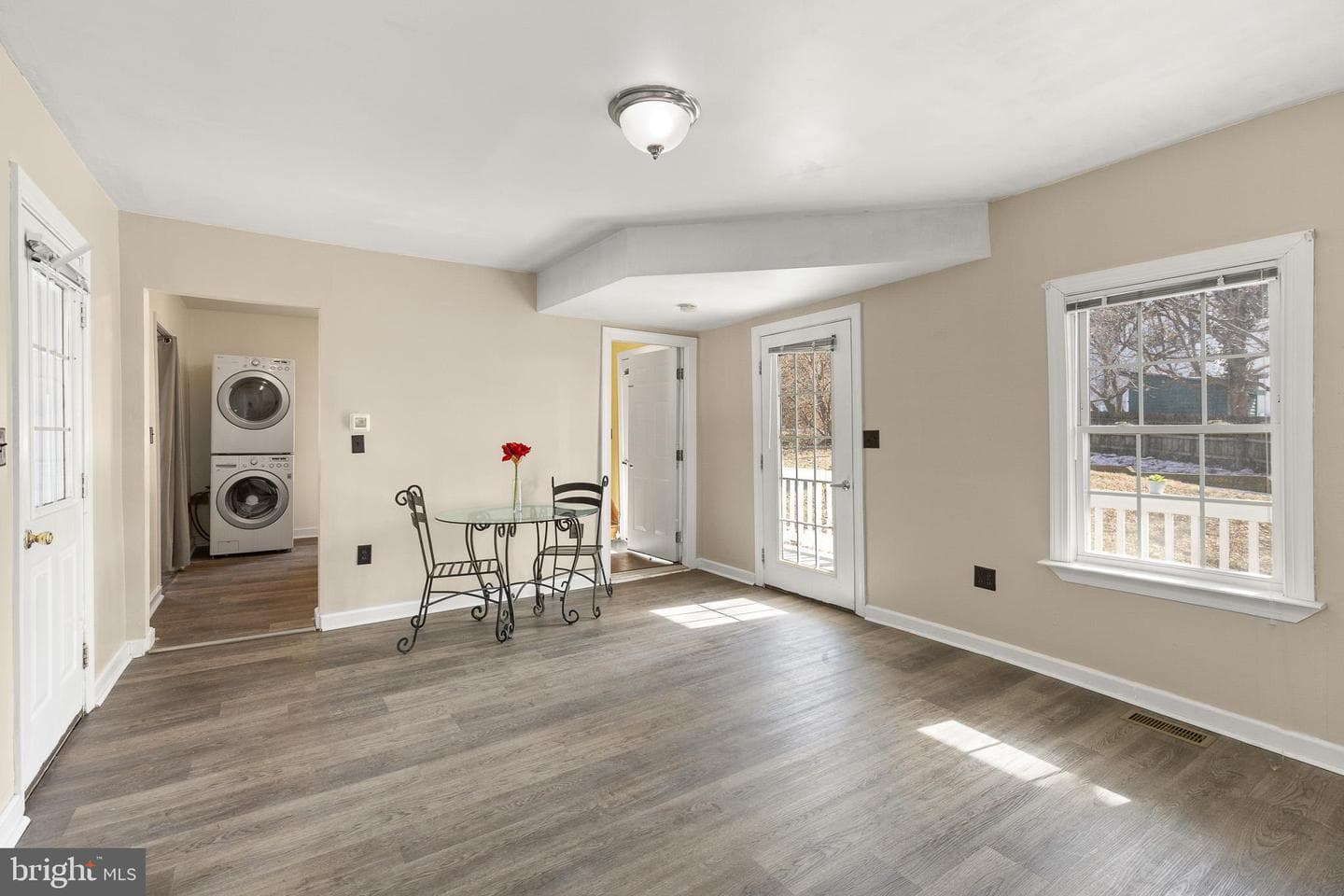 115 E Page Street photo 6