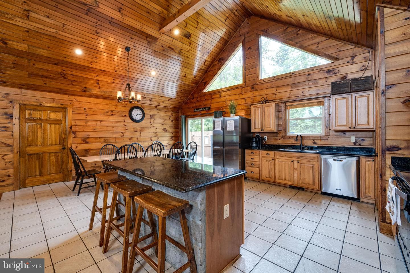 259 Log Home Place photo 3