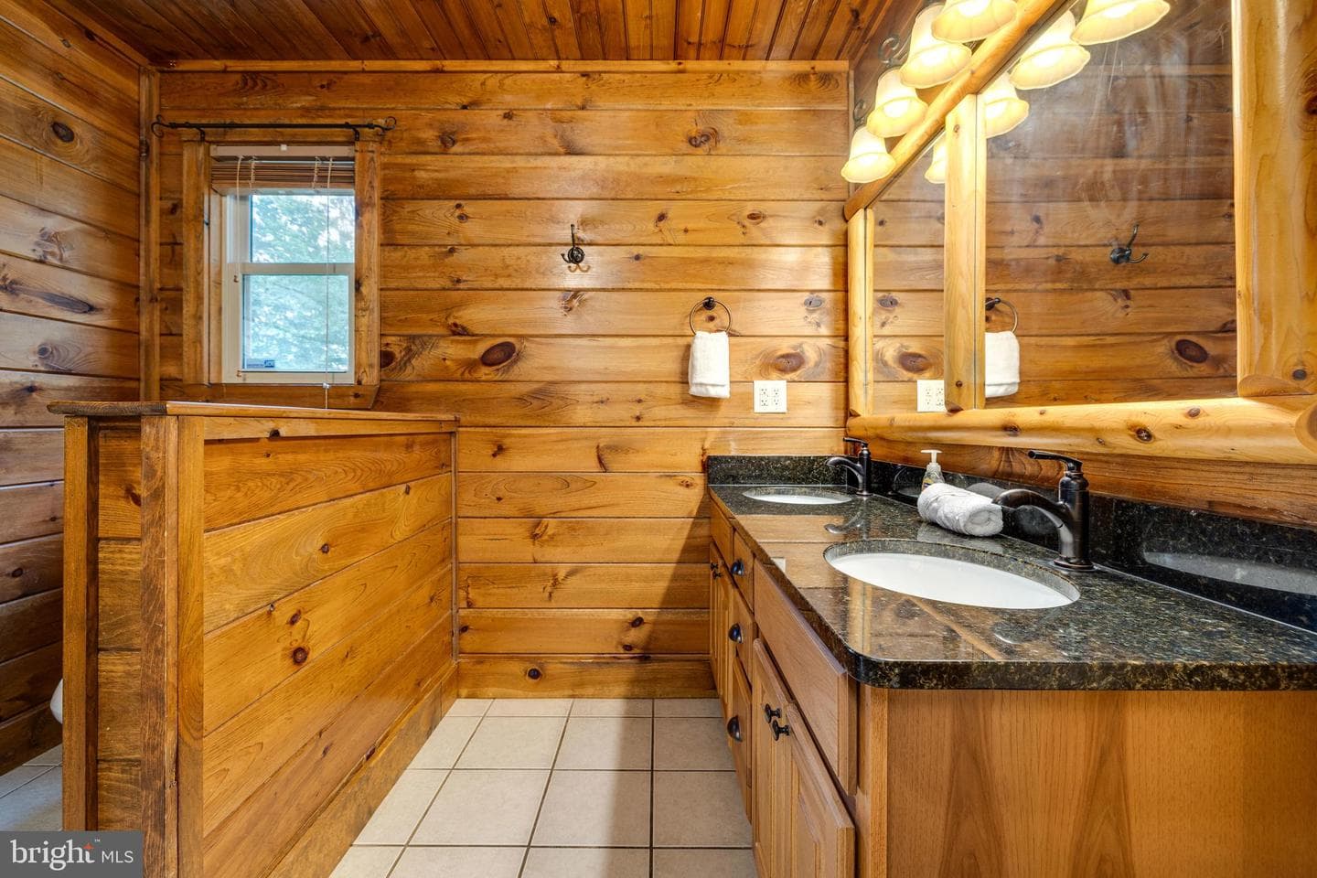 259 Log Home Place photo 32