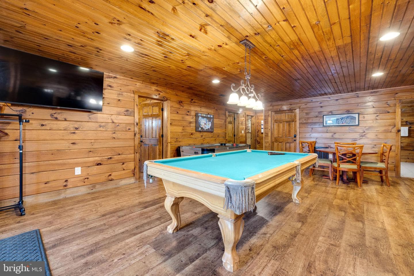 259 Log Home Place photo 44