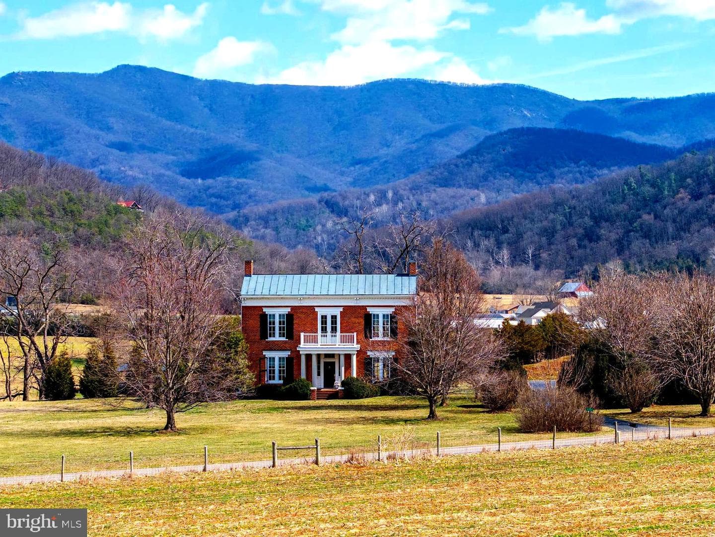5329 Farmview Road, Stanley