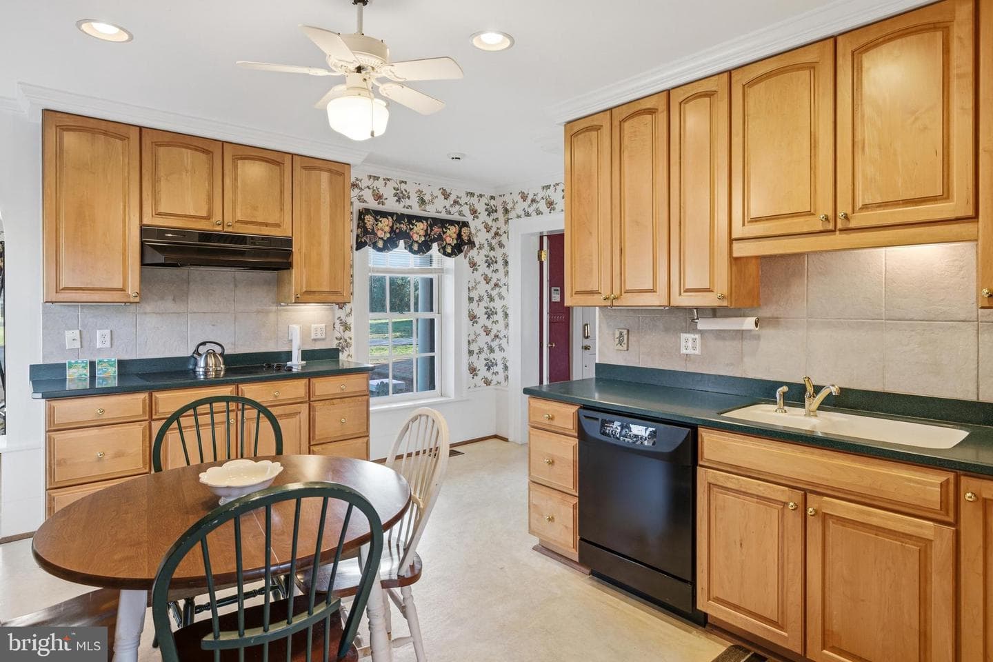 5329 Farmview Road photo 14