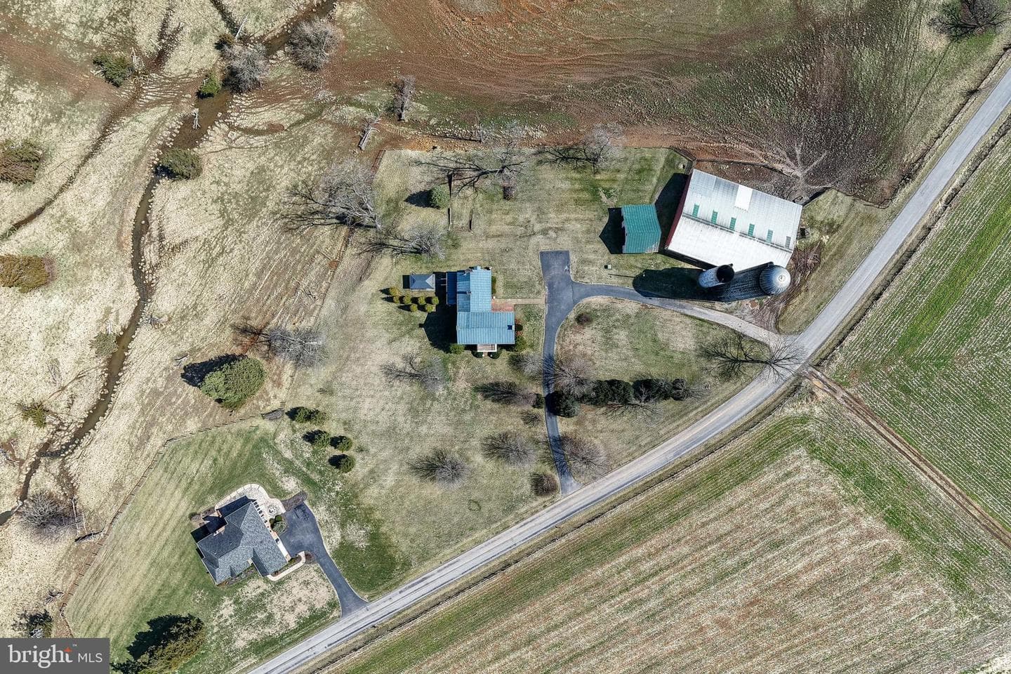 5329 Farmview Road photo 96