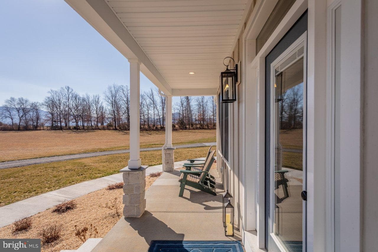215 Forrest Drive photo 10