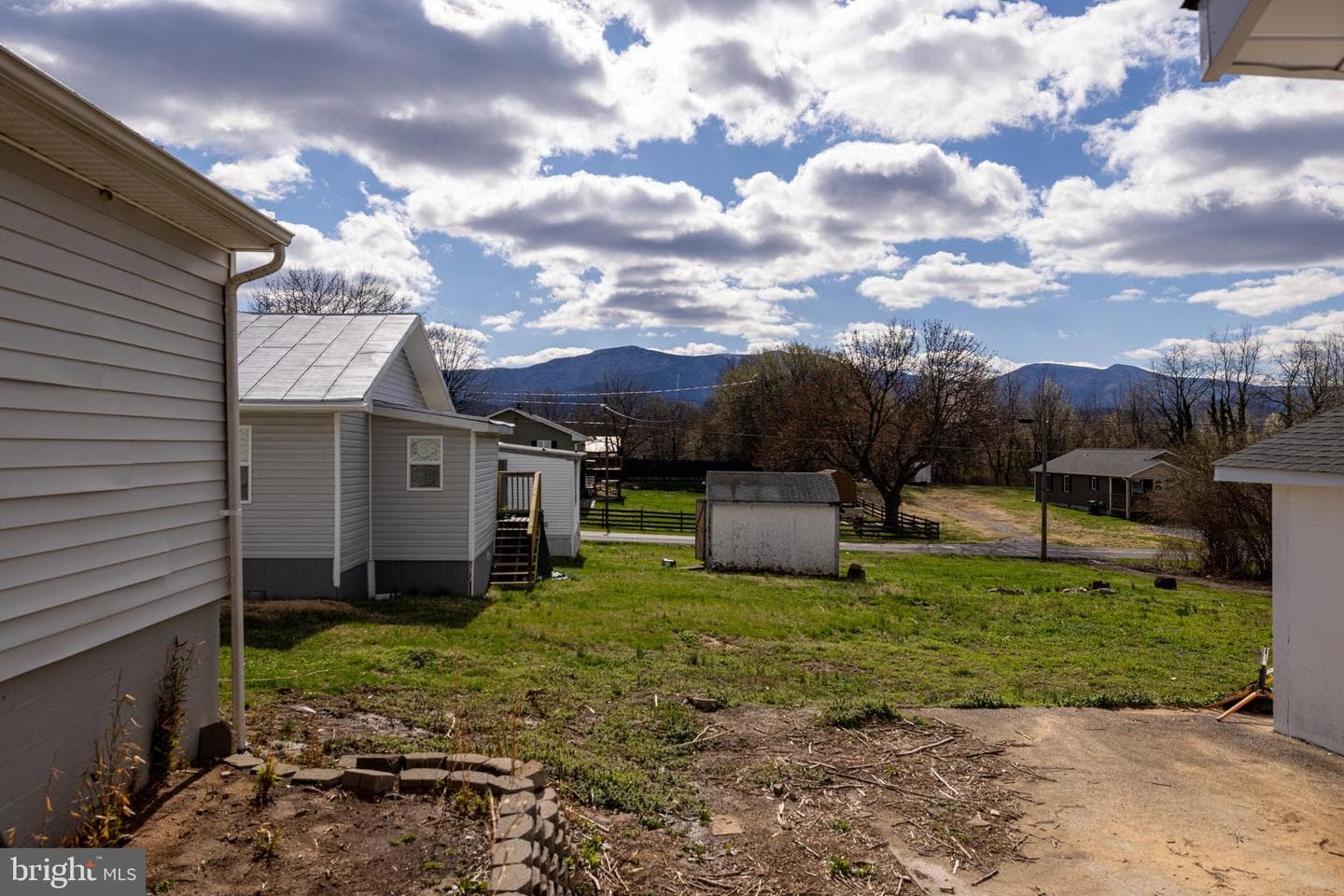 514 Luray Avenue photo 38
