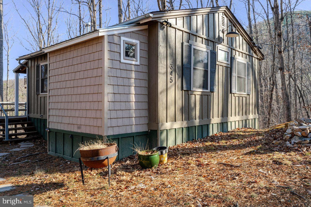 345 Wildwood Lane, Shenandoah
