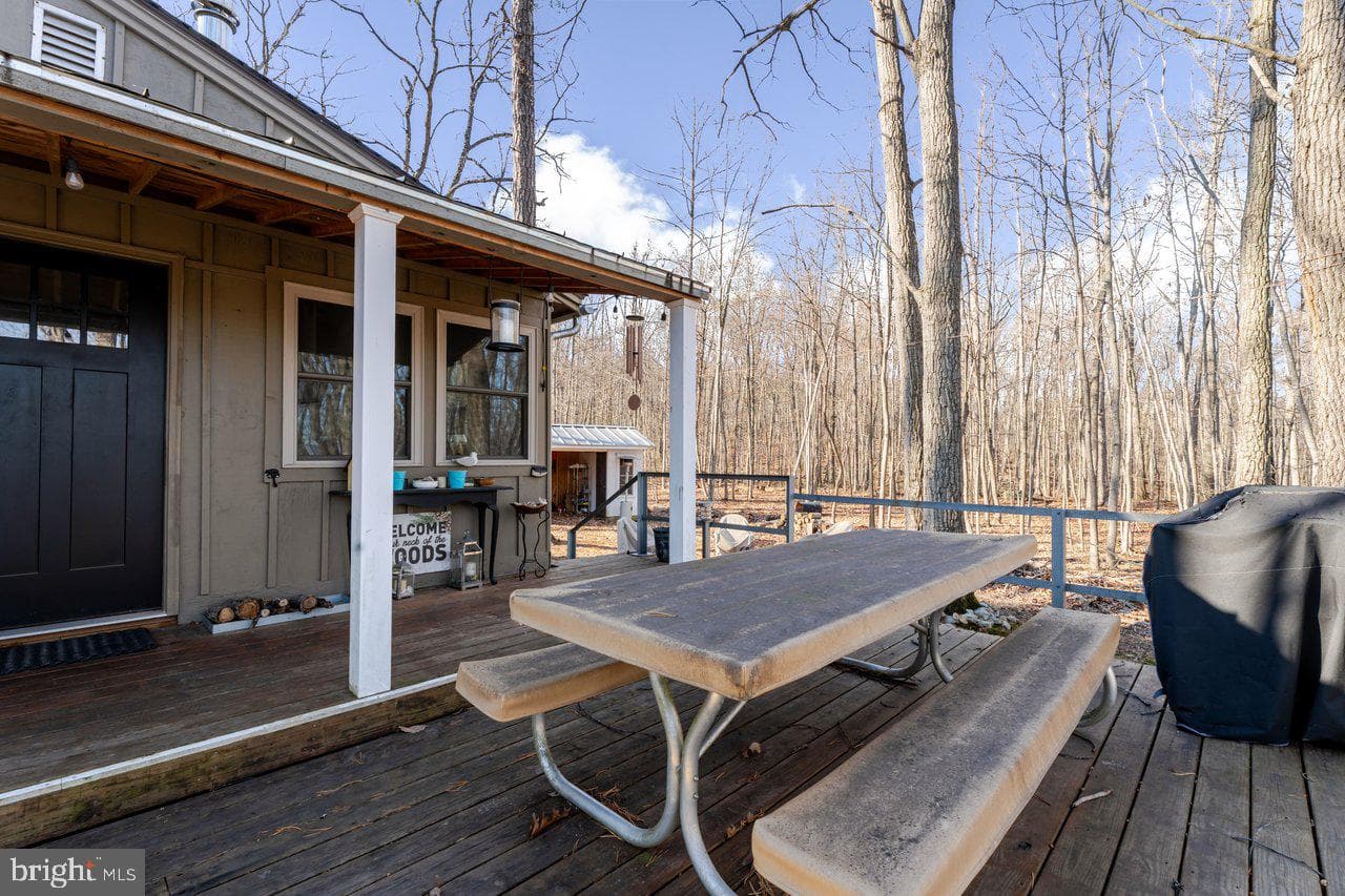 345 Wildwood Lane photo 39