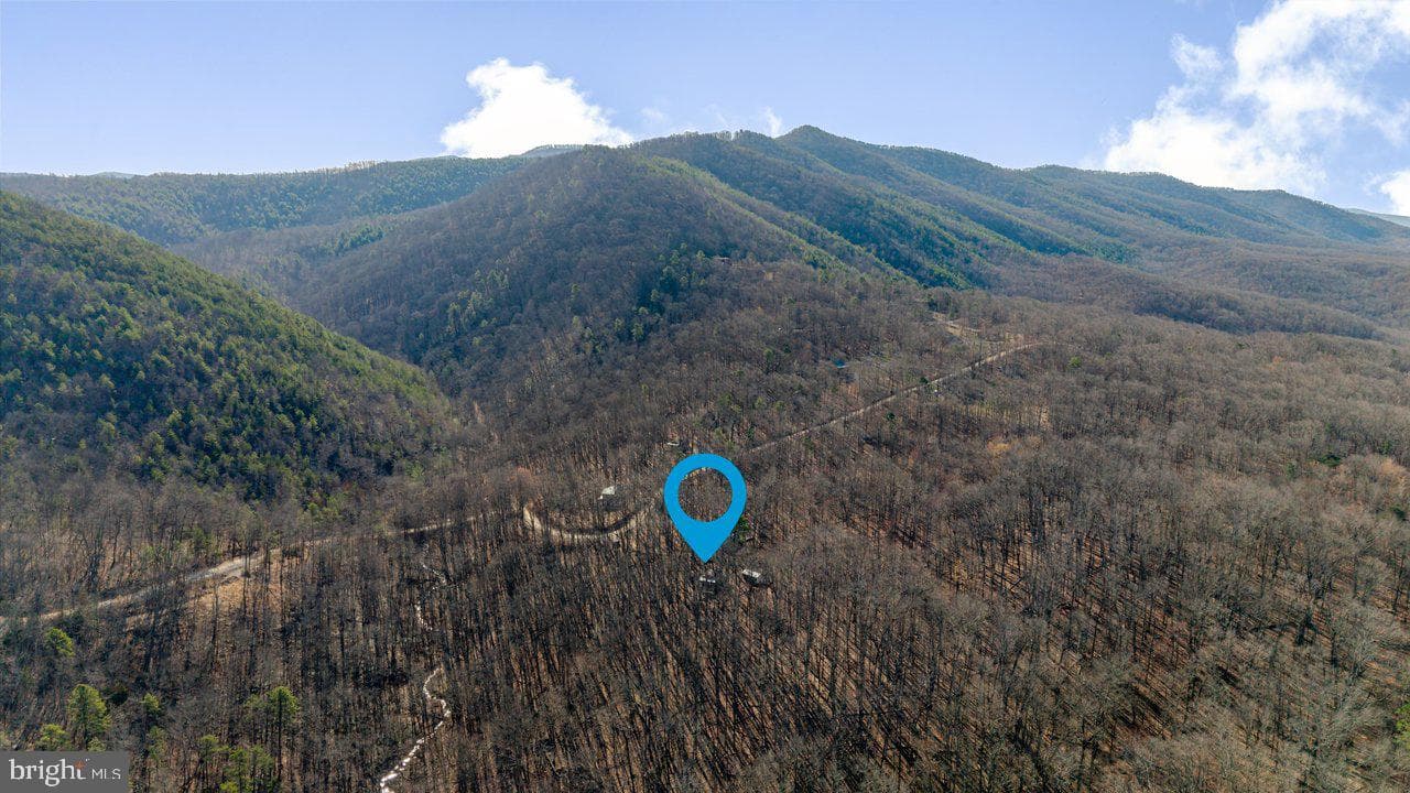 345 Wildwood Lane photo 47