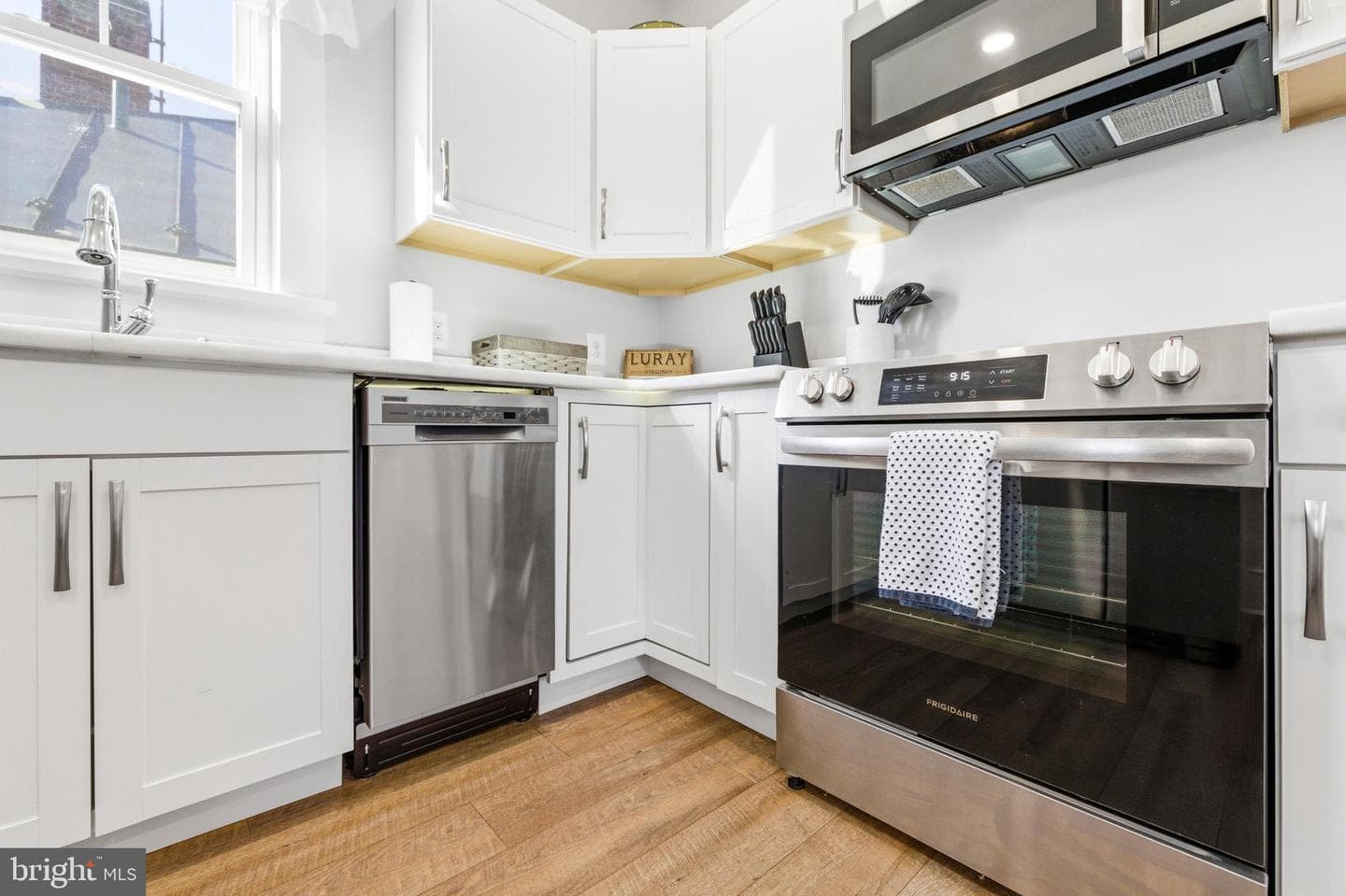 10 N Deford Avenue photo 10