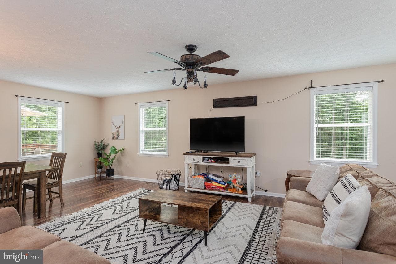 159 Park View Lane photo 6
