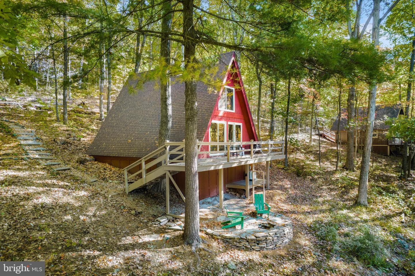 698 Valley View Road photo 3