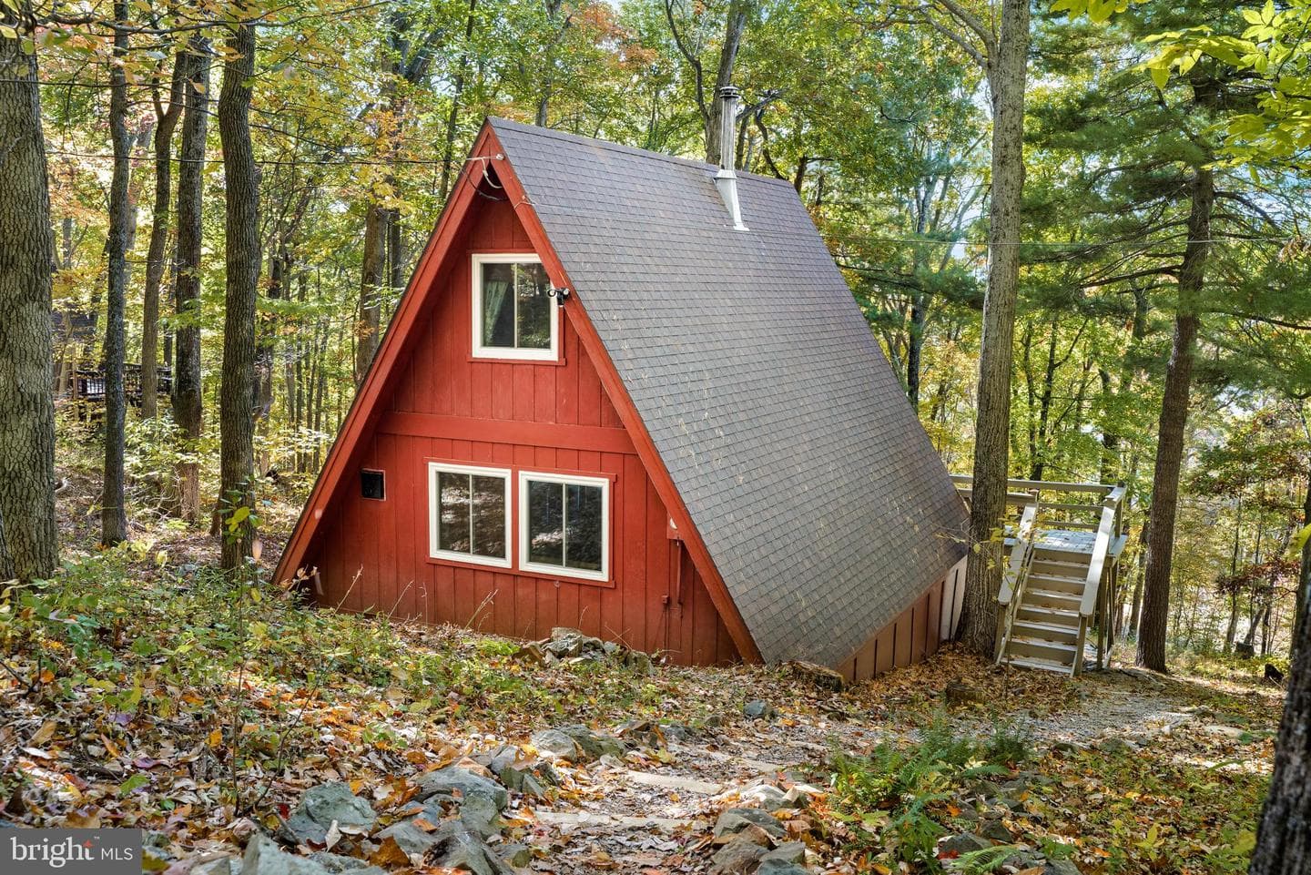 698 Valley View Road photo 38