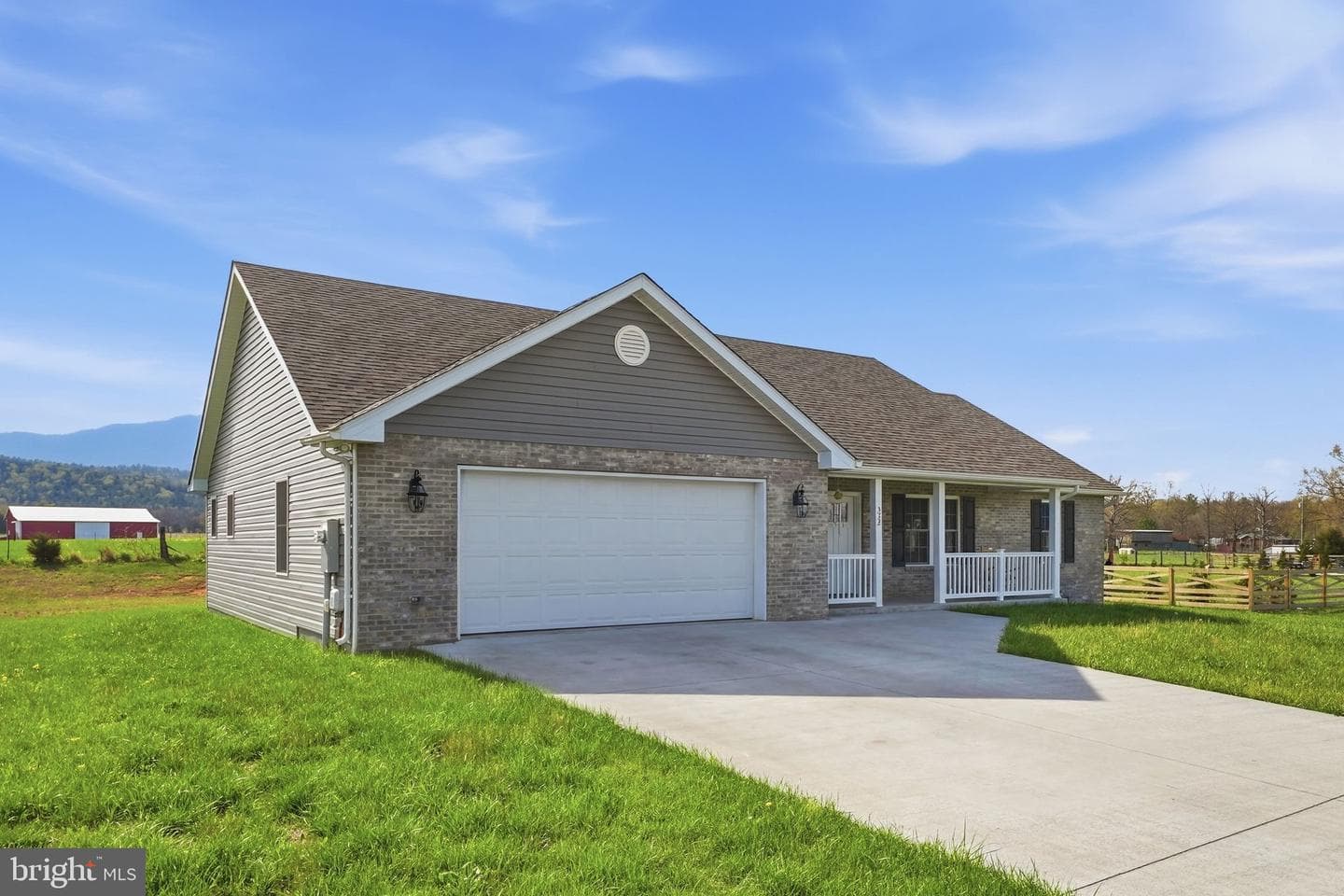 133 Arthur Lane