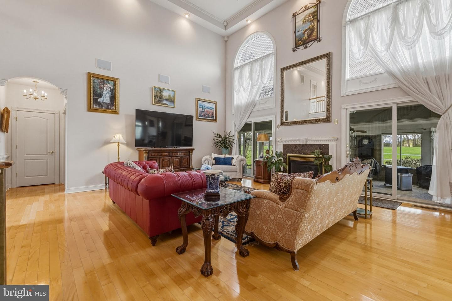 485 Beall Avenue photo 14