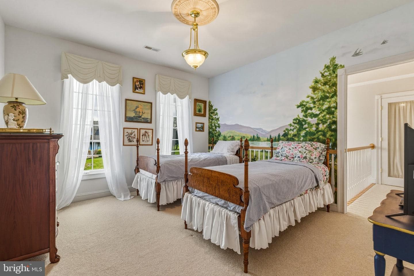 485 Beall Avenue photo 49
