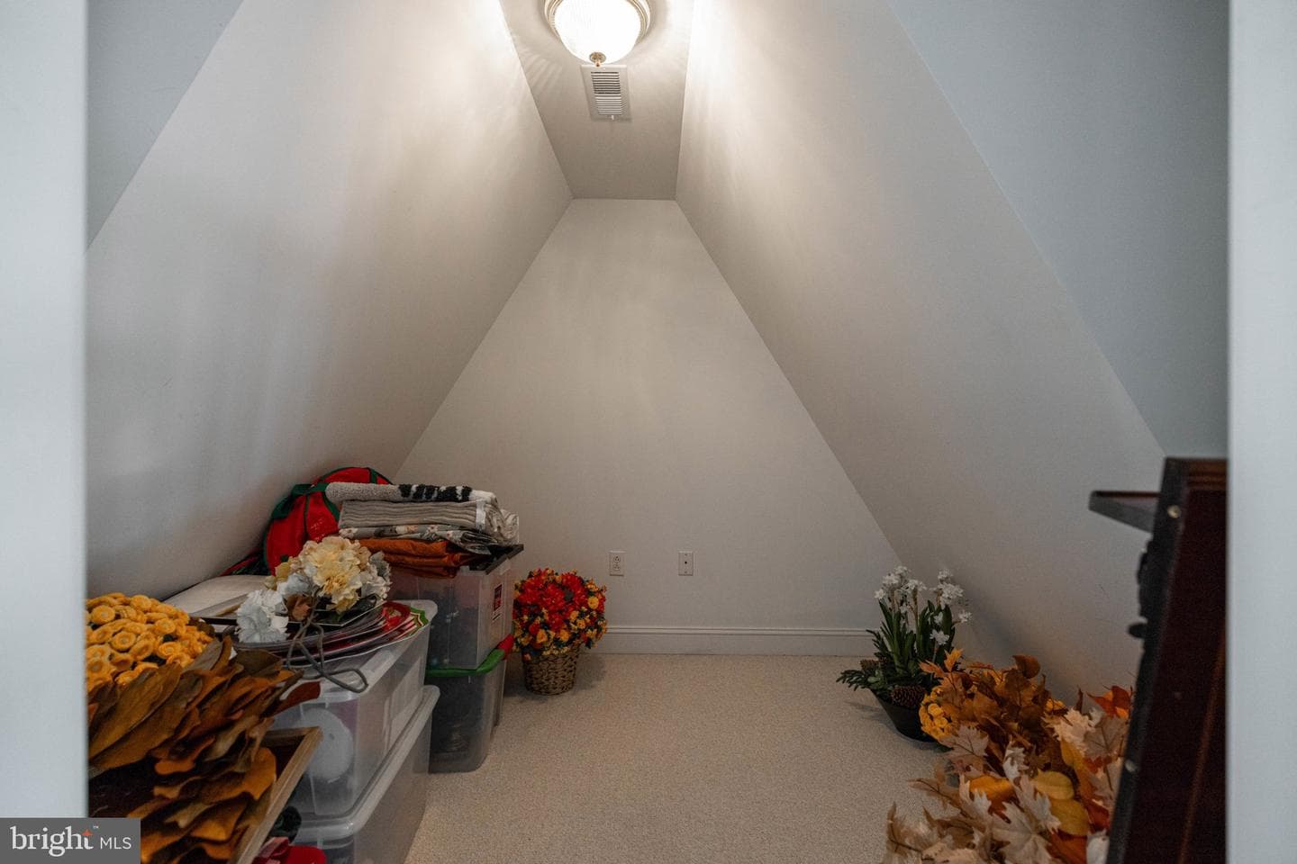 485 Beall Avenue photo 62