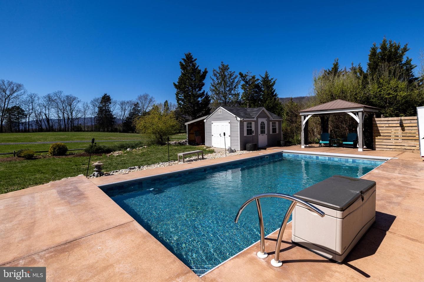 485 Beall Avenue photo 85