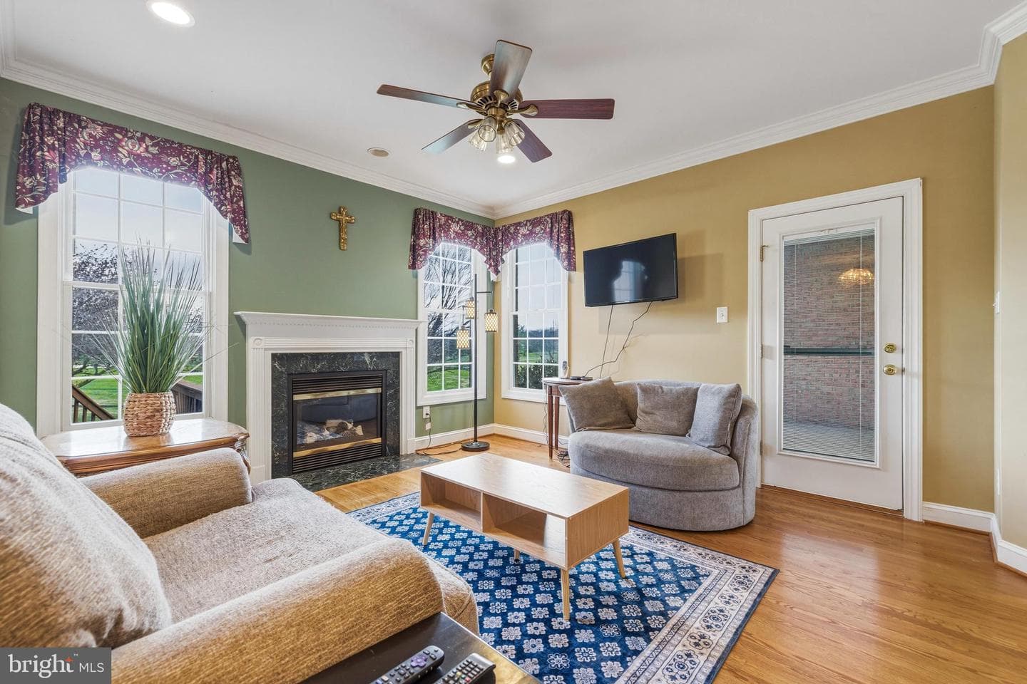 400 Beall Avenue photo 30