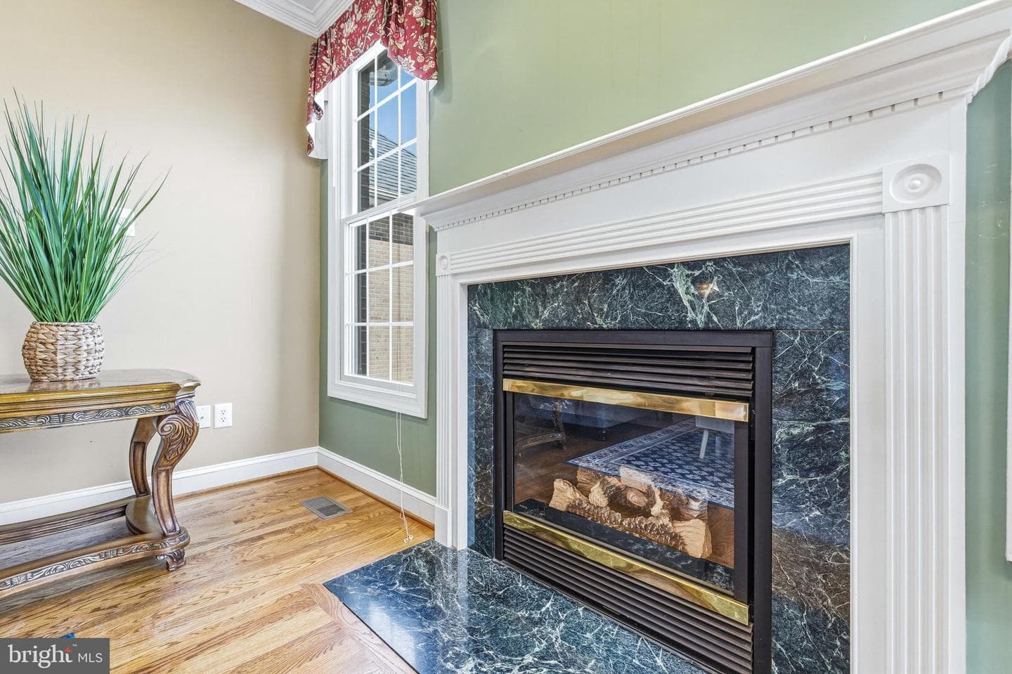 400 Beall Avenue photo 31