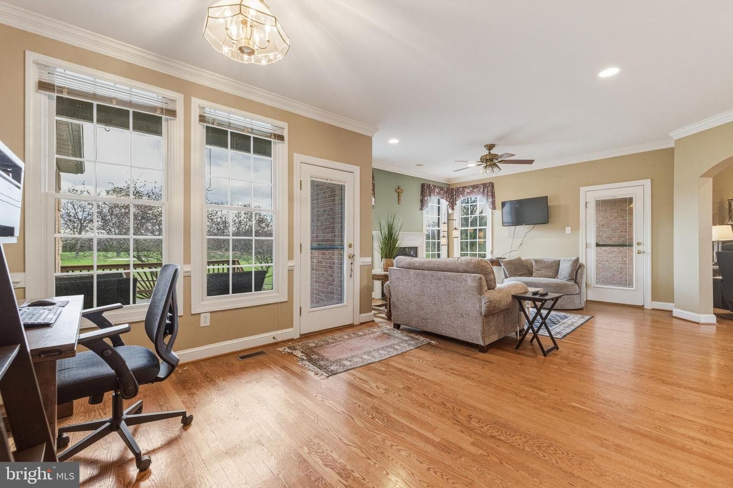 400 Beall Avenue photo 33