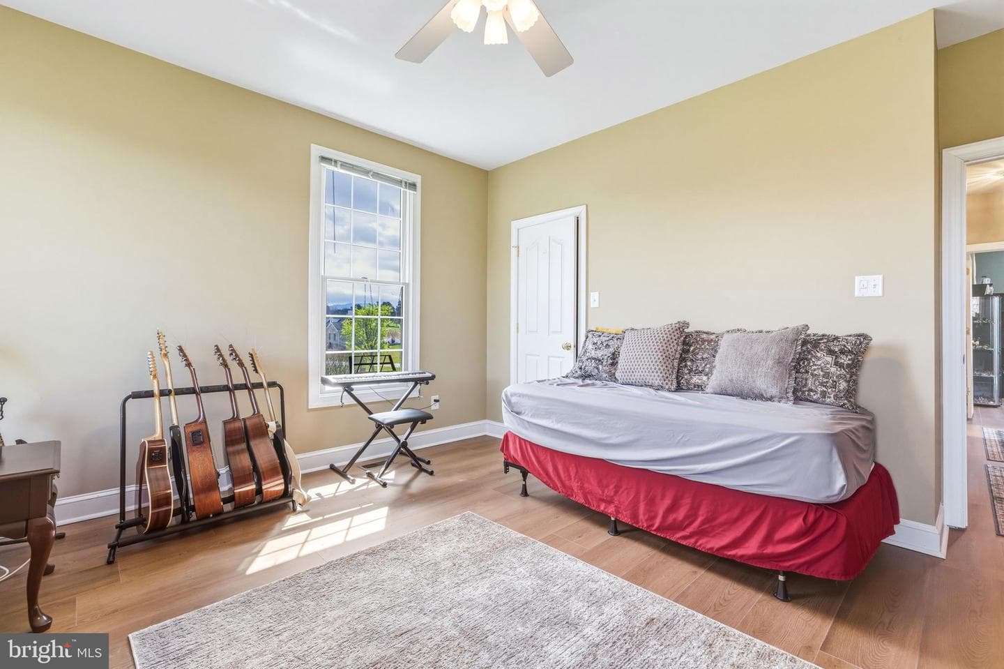 400 Beall Avenue photo 50
