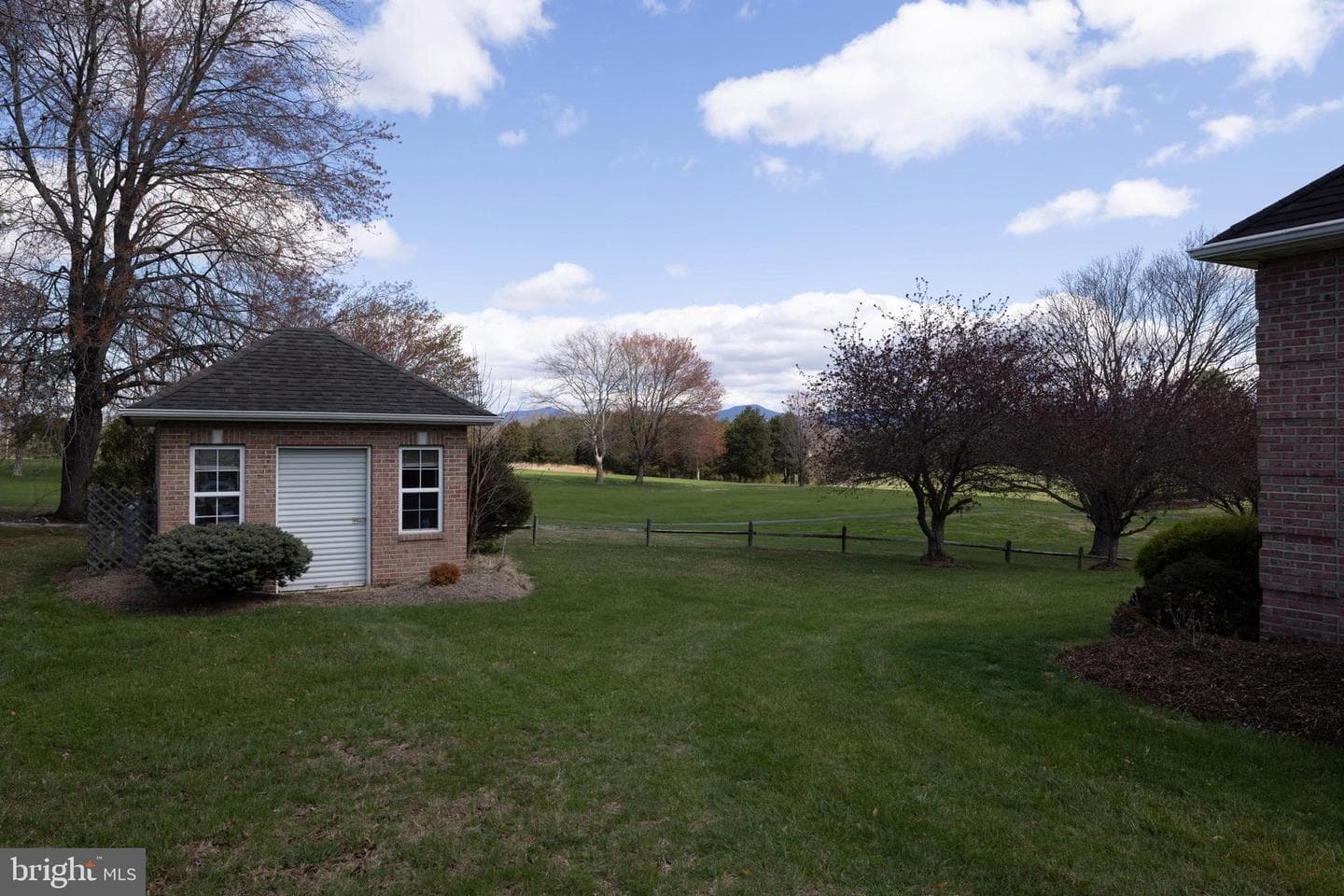 400 Beall Avenue photo 78