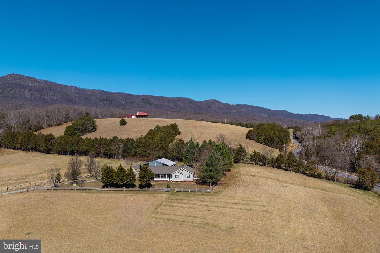 2301 S Page Valley Road photo 4