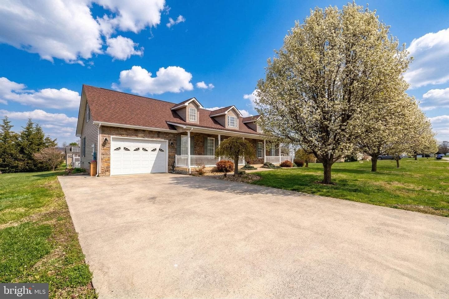 154 W Wanda Street photo 44