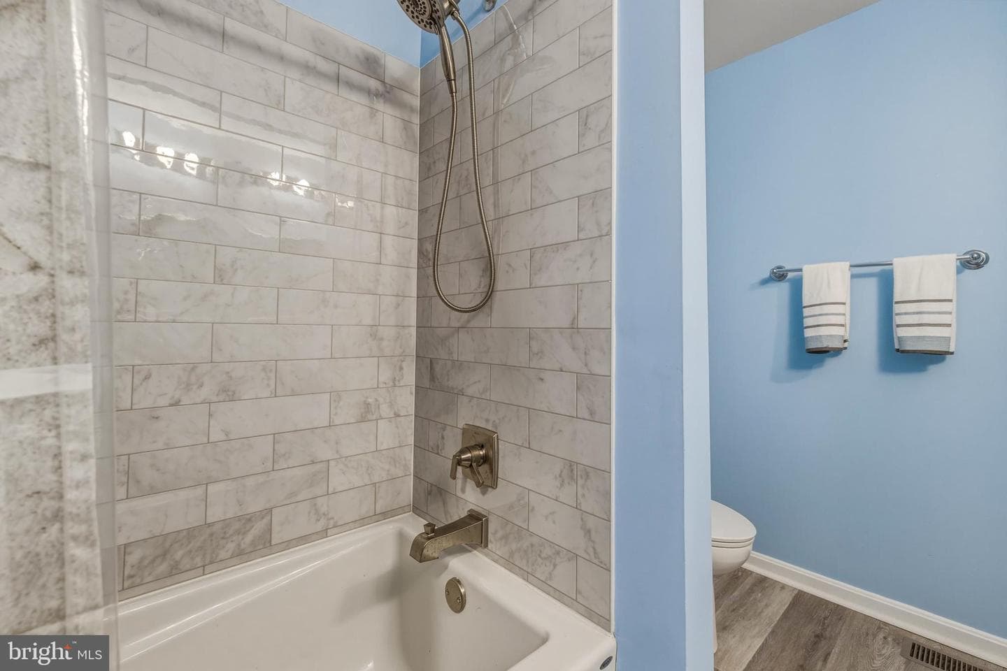 217 Silver Bell Lane photo 40
