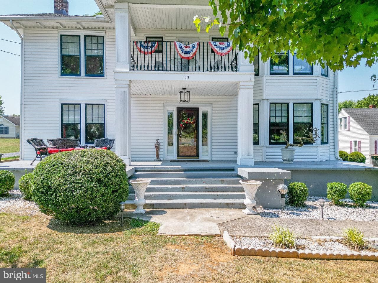 113 W Main Street photo 4