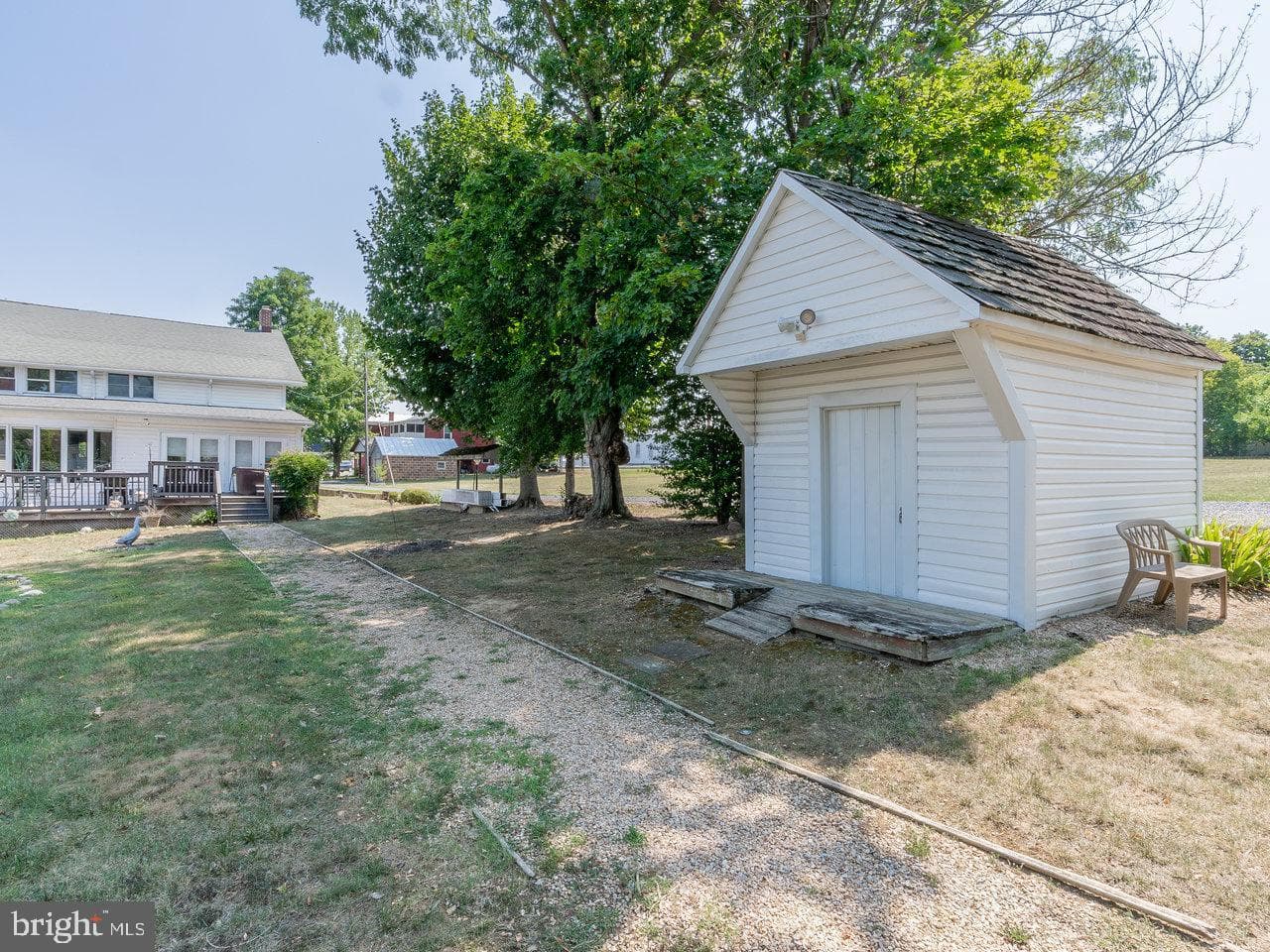 113 W Main Street photo 79