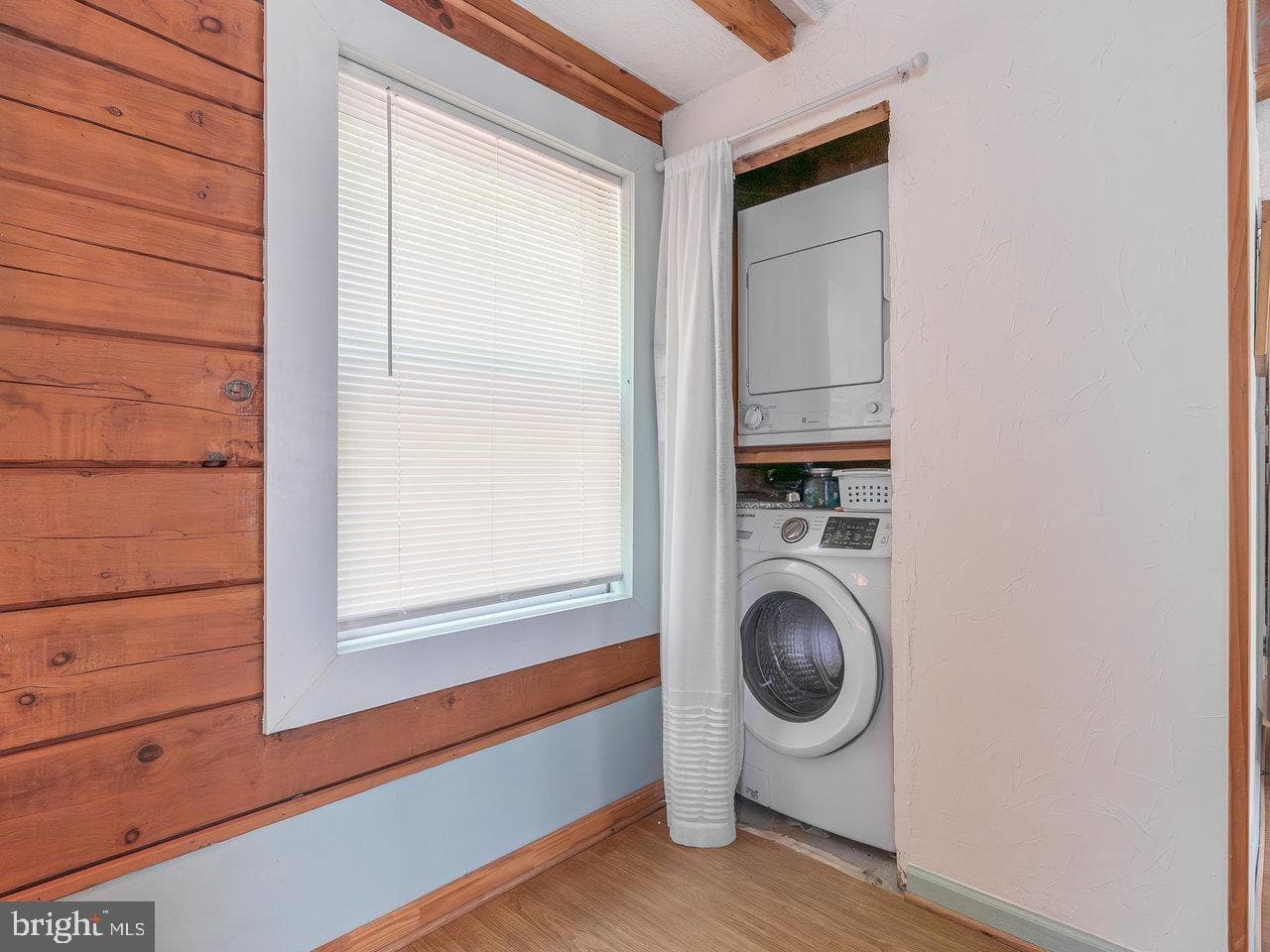 113 W Main Street photo 91