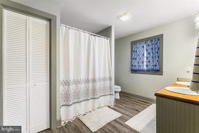 160 Honeysuckle Lane photo 24