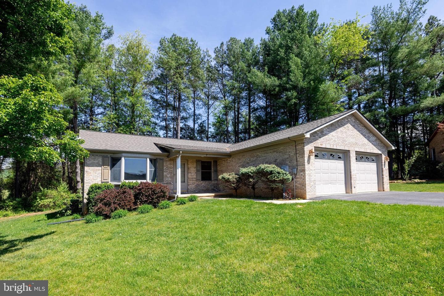 7 Blue Ridge Court