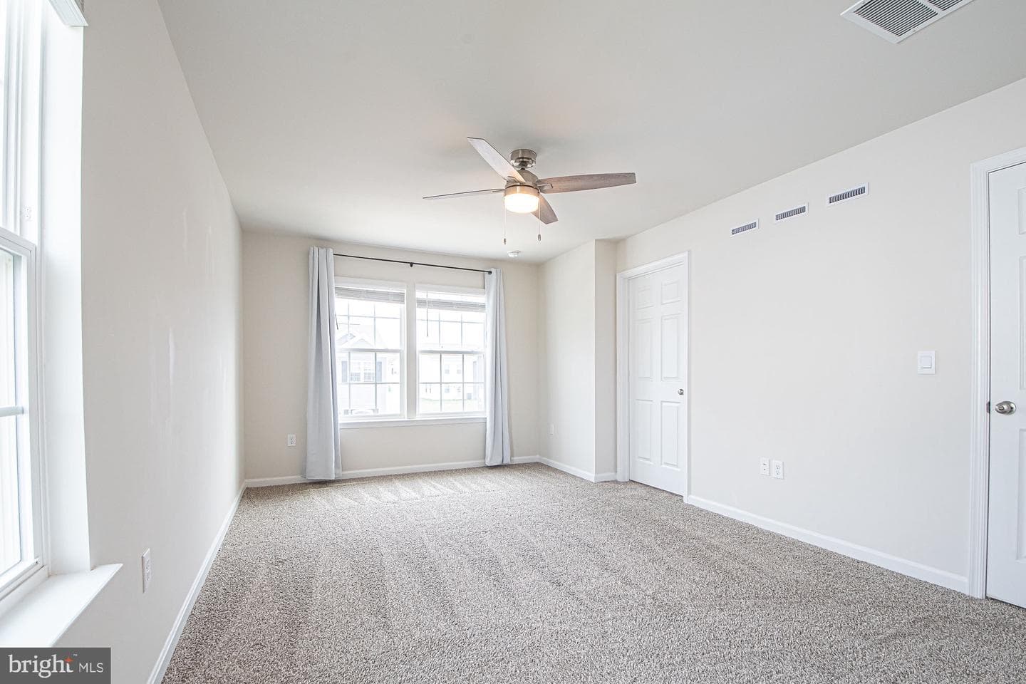 136 Baker Drive photo 18