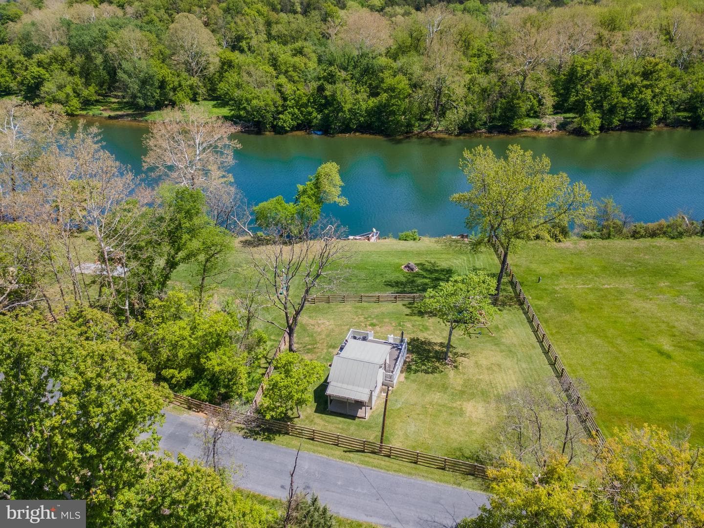 1449 Egypt Bend Road photo 6