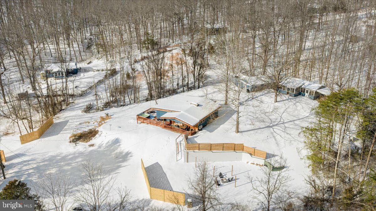 319 Lake Drive photo 44