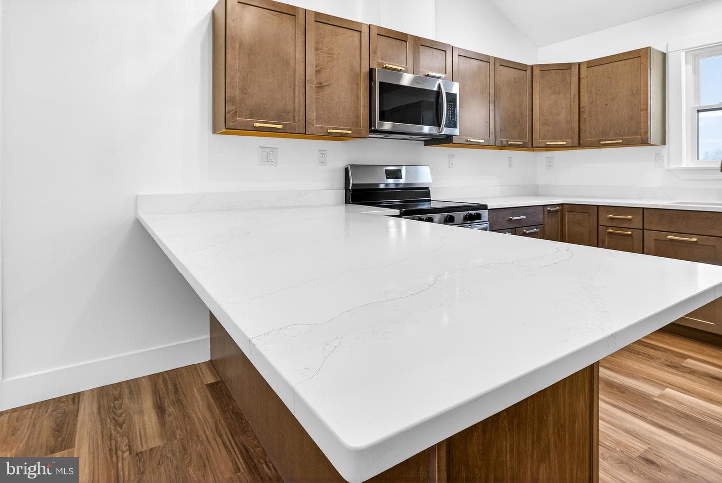 551 Park Rd photo 16