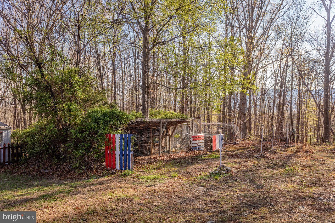 160 Gale Lane photo 56