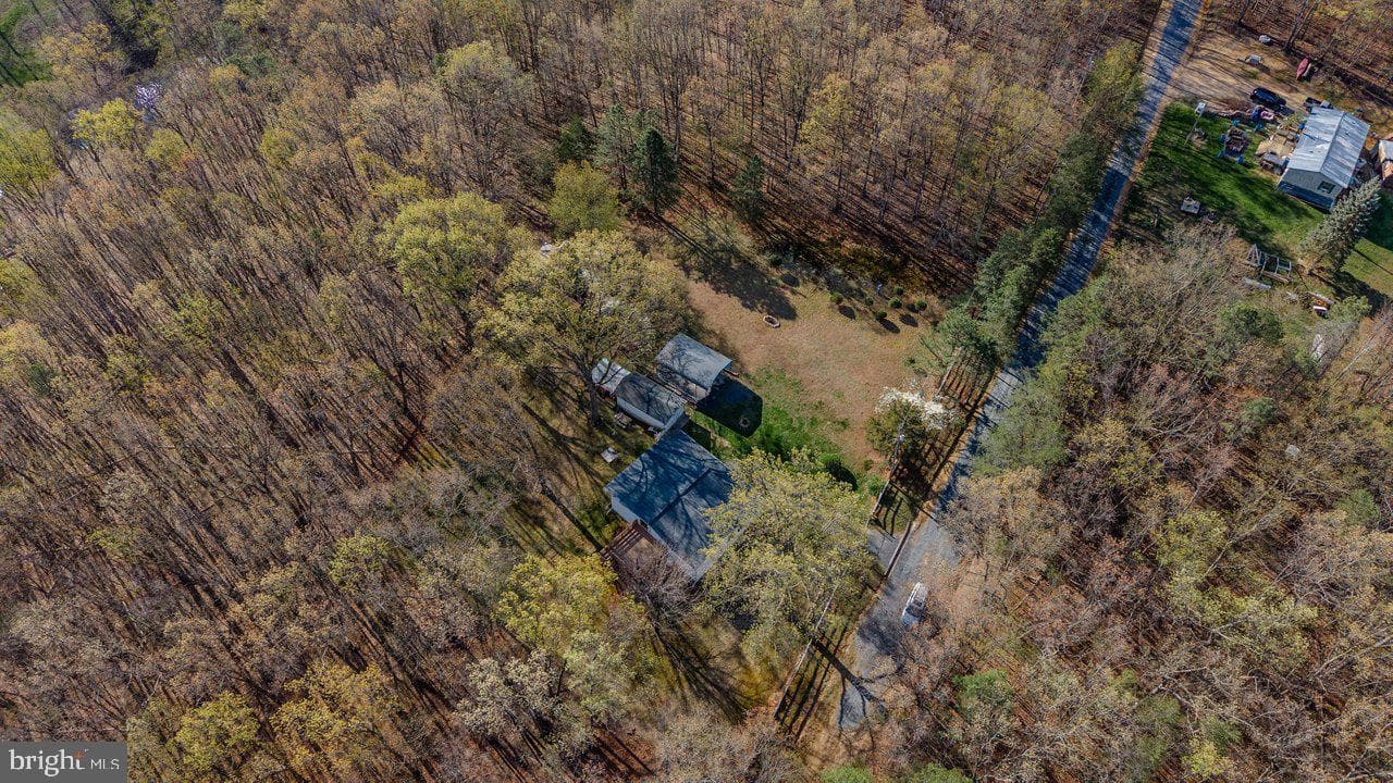160 Gale Lane photo 63